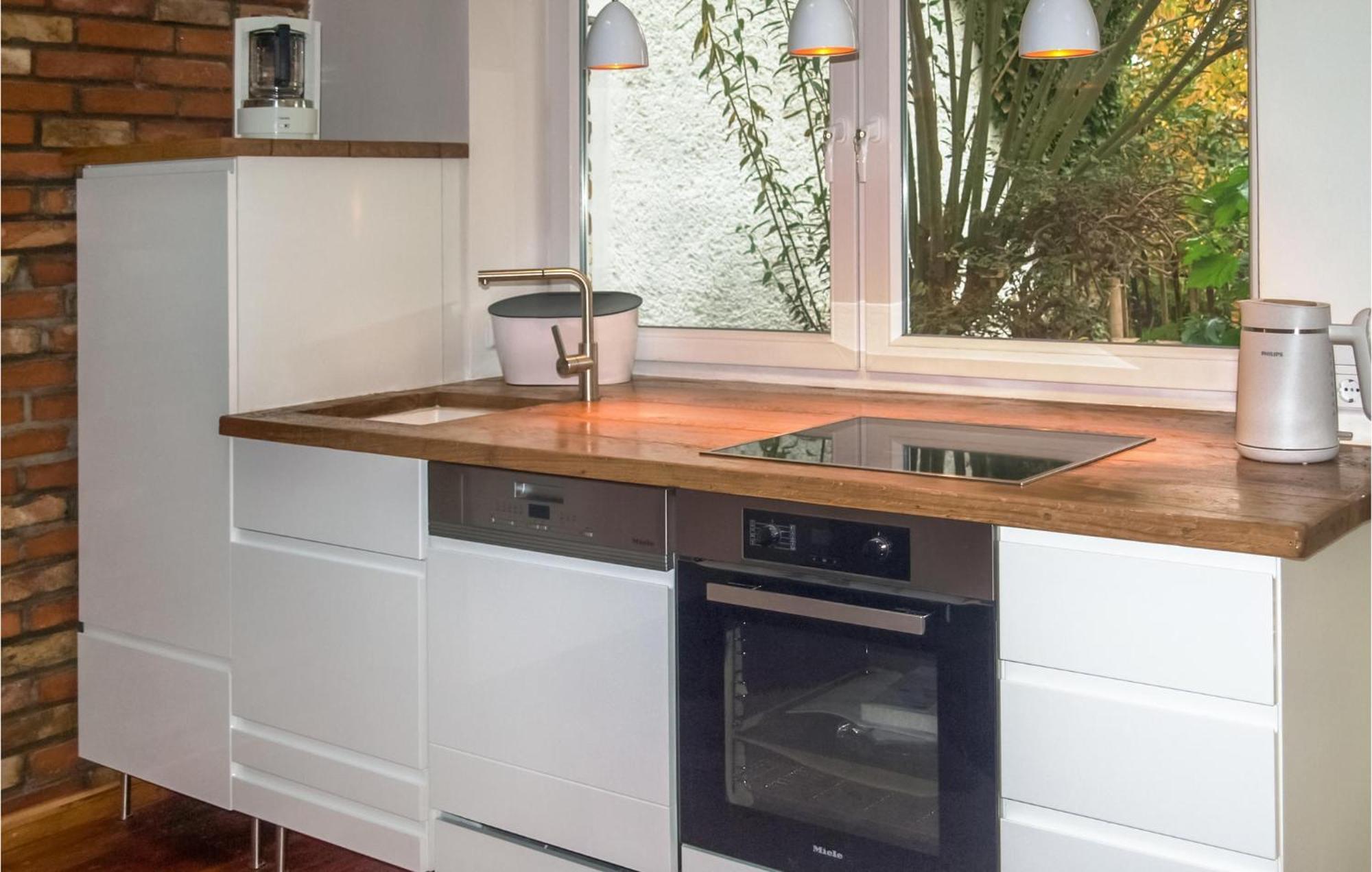 Awesome Home In Buetzow With Wifi Экстерьер фото